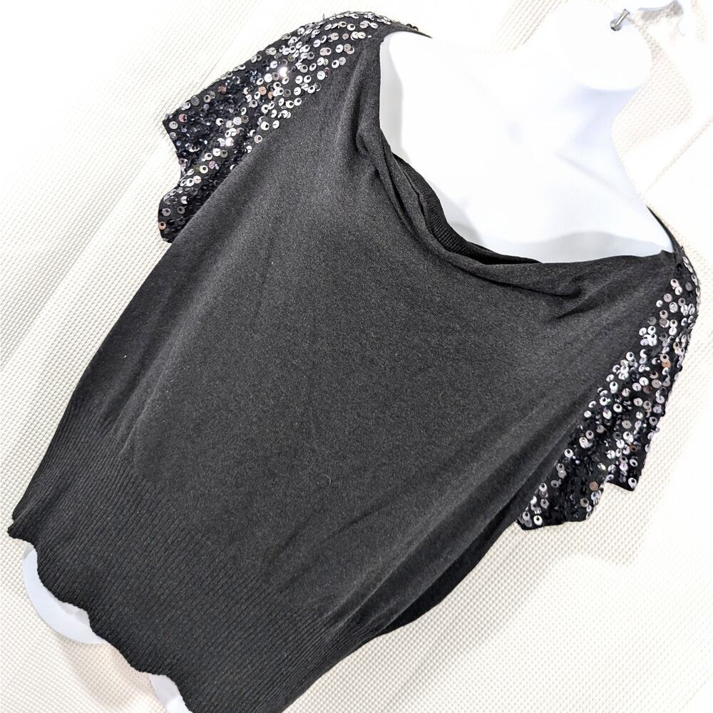 LANE BRYANT! CHARCOAL GRAY KNIT, SEQUINNED SLEEVE SCOOP TOP, BLOUSE! SZ 18/20